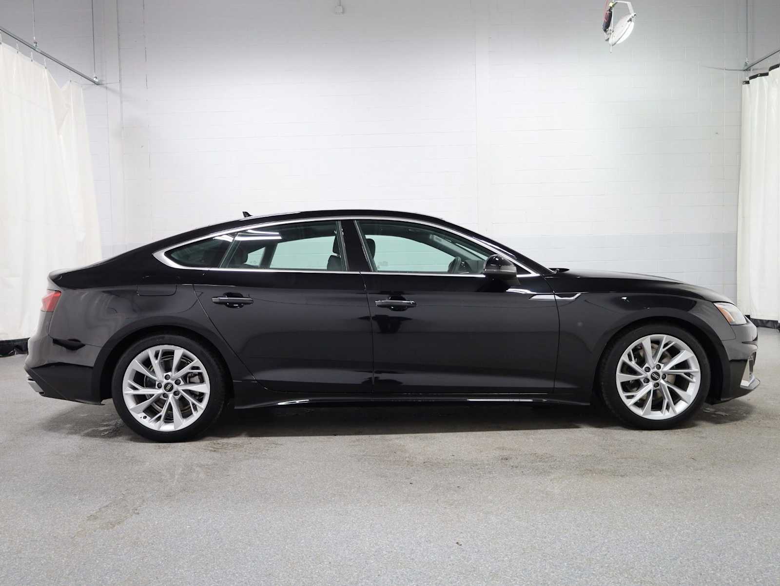 Thumbnail: 2023 Audi A5 - 11