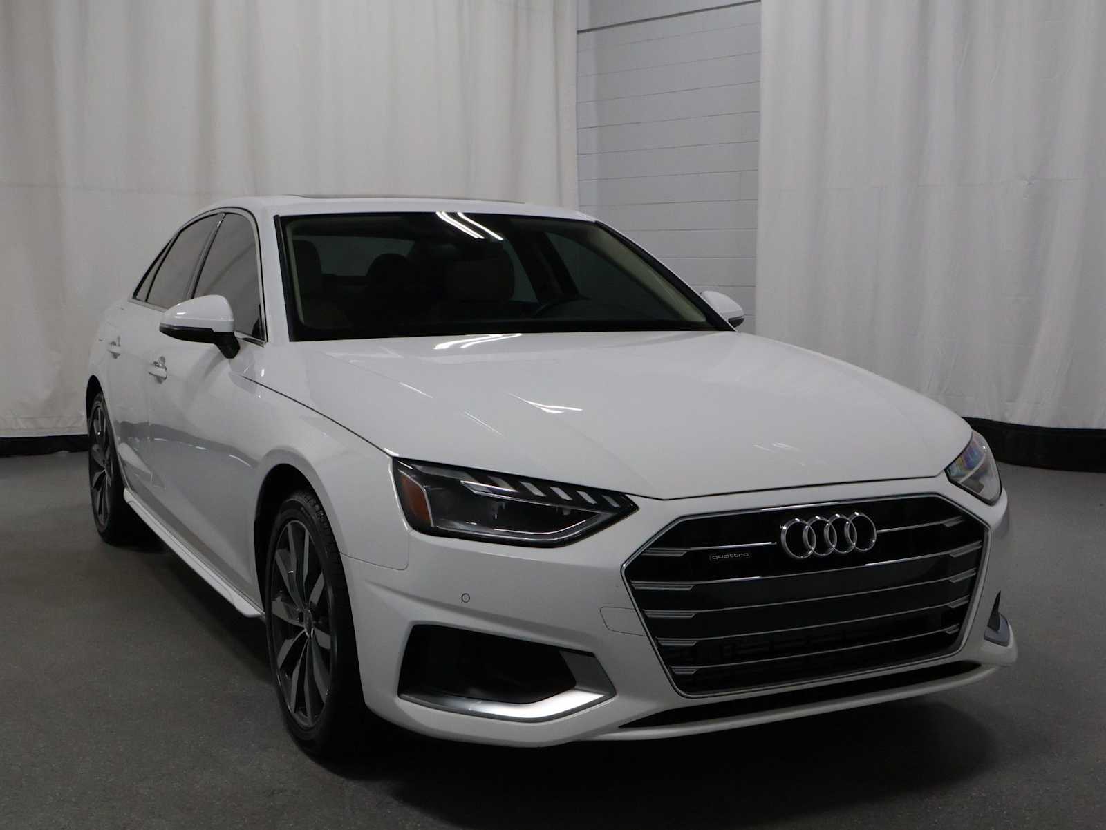 Thumbnail: 2023 Audi A4 - 12