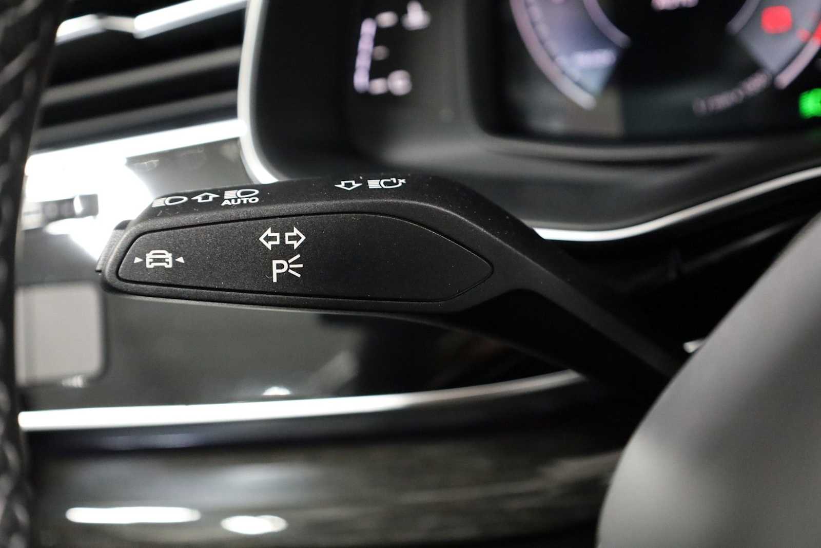 Thumbnail: 2026 Audi Q7 - 28