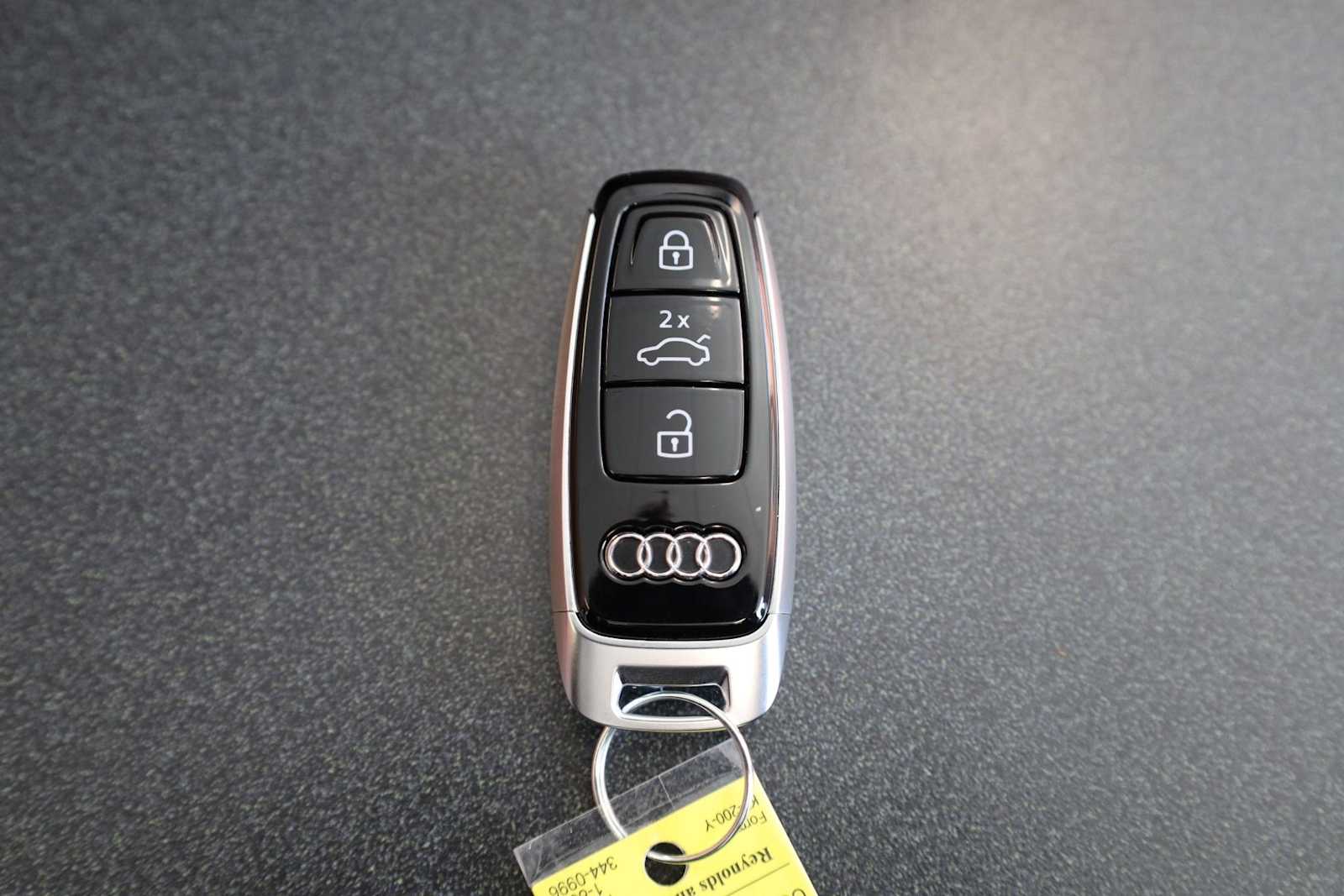 Thumbnail: 2026 Audi Q7 - 40