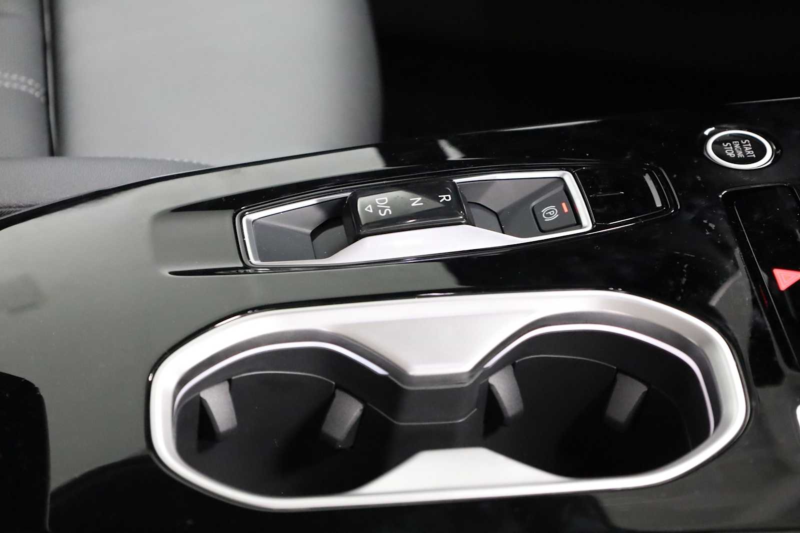 Thumbnail: 2026 Audi A6 - 20