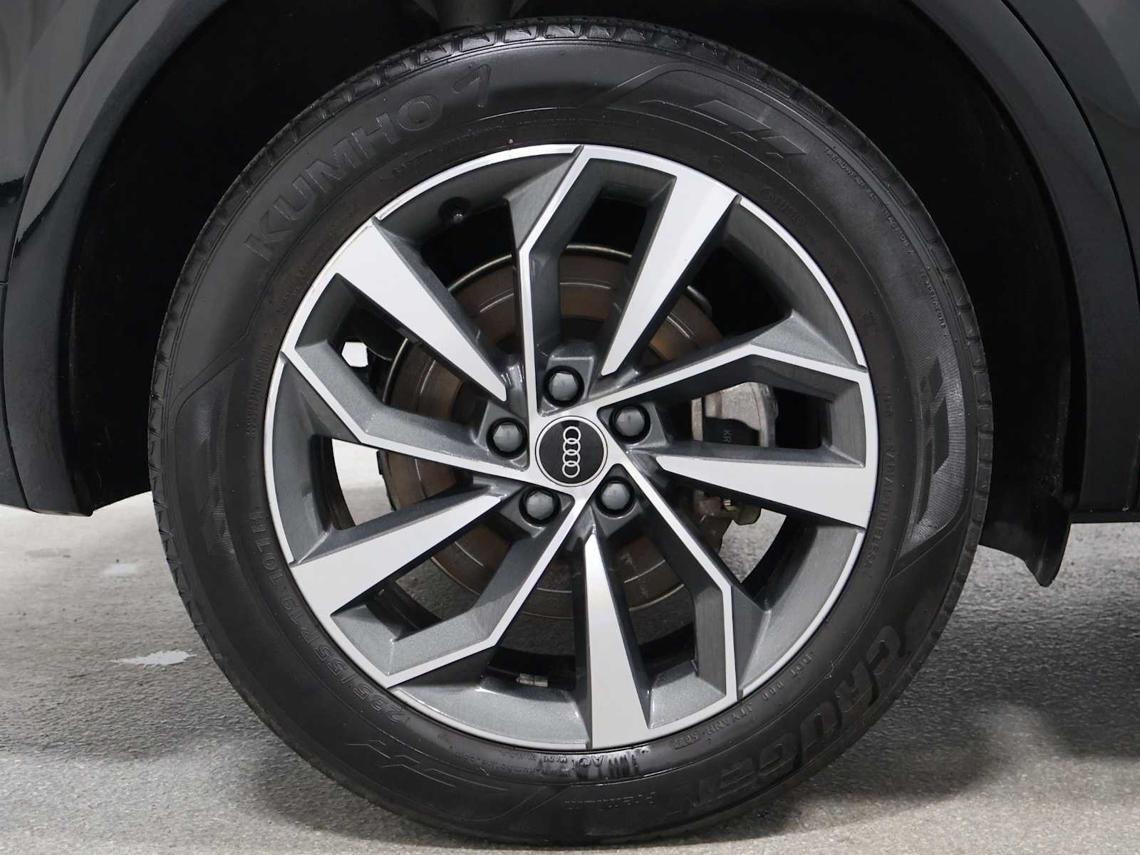 Thumbnail: 2023 Audi Q5 - 36