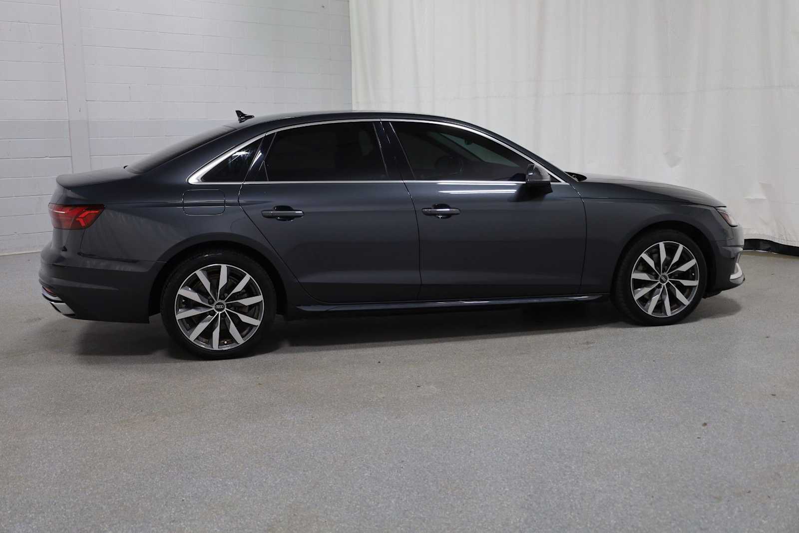 Thumbnail: 2023 Audi A4 - 10