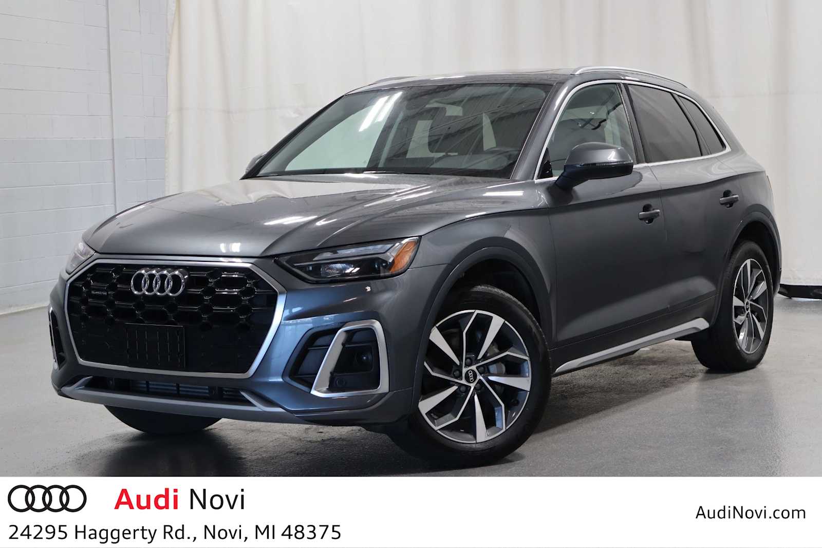 Thumbnail: 2023 Audi Q5 - 1