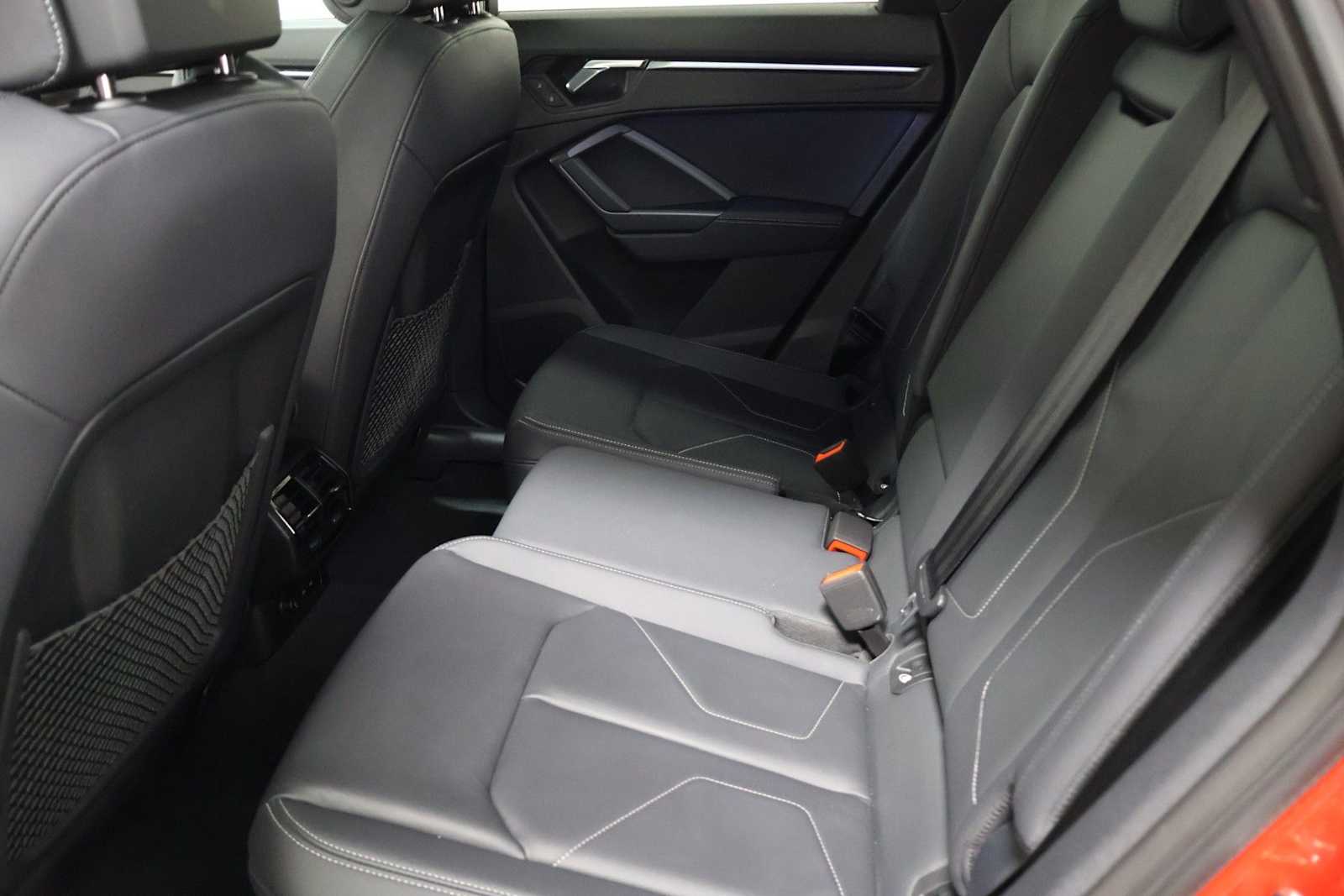 Thumbnail: 2023 Audi Q3 - 30