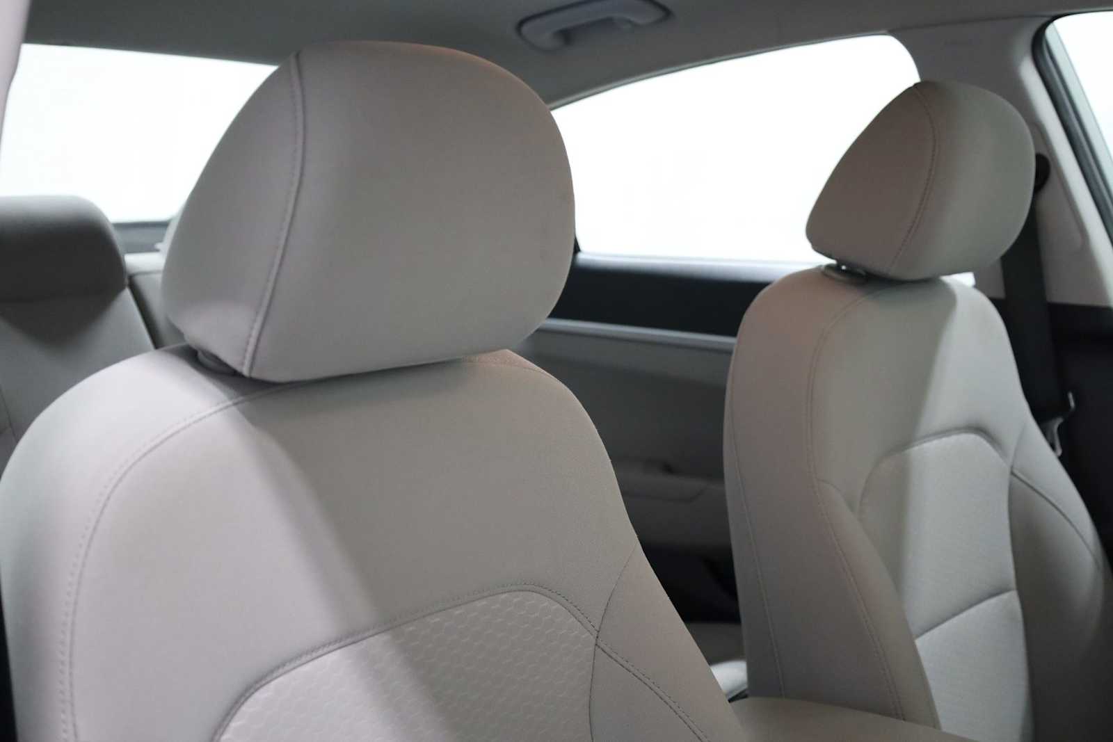 Thumbnail: 2020 Hyundai Elantra - 19