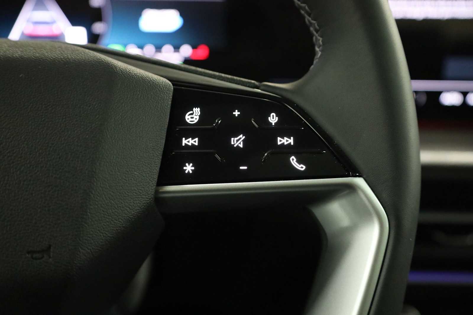 Thumbnail: 2025 Audi Q5 - 25