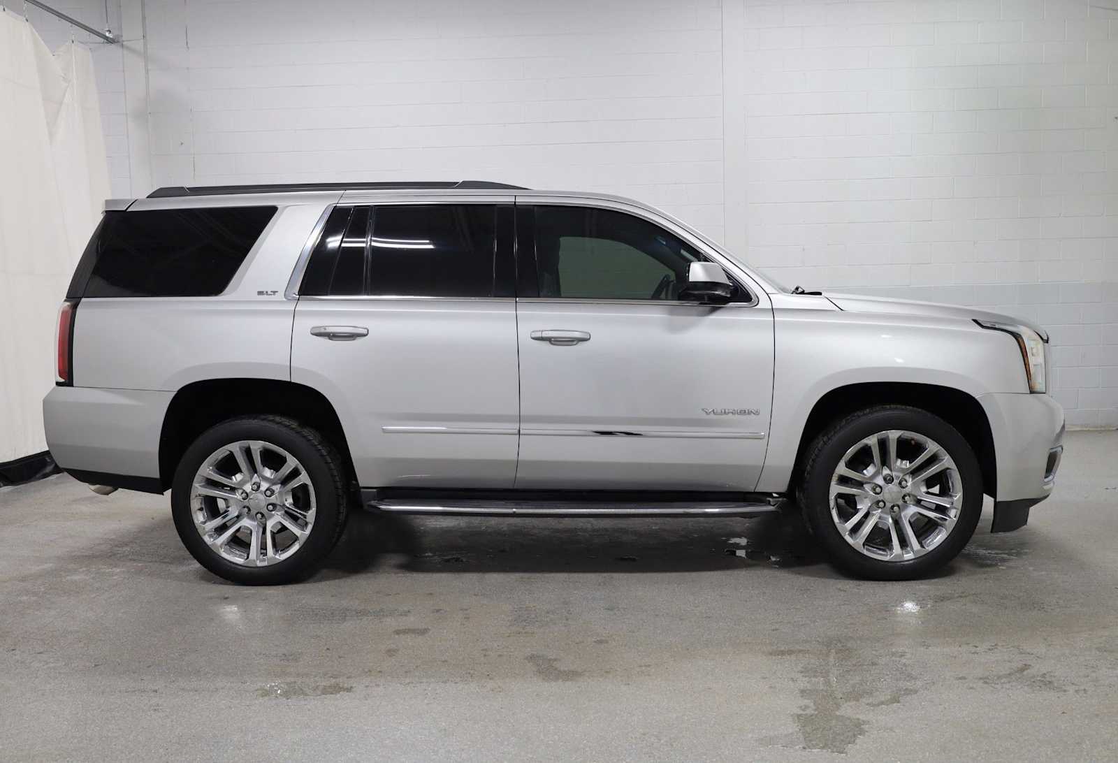 Thumbnail: 2017 GMC Yukon - 10