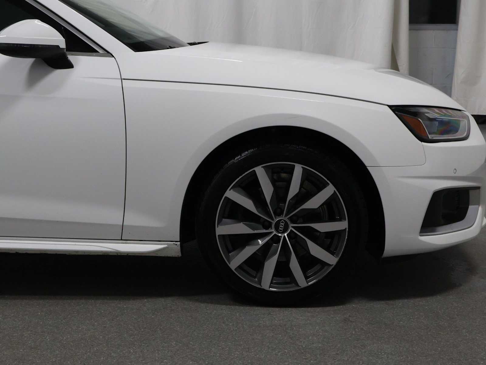 Thumbnail: 2023 Audi A4 - 10