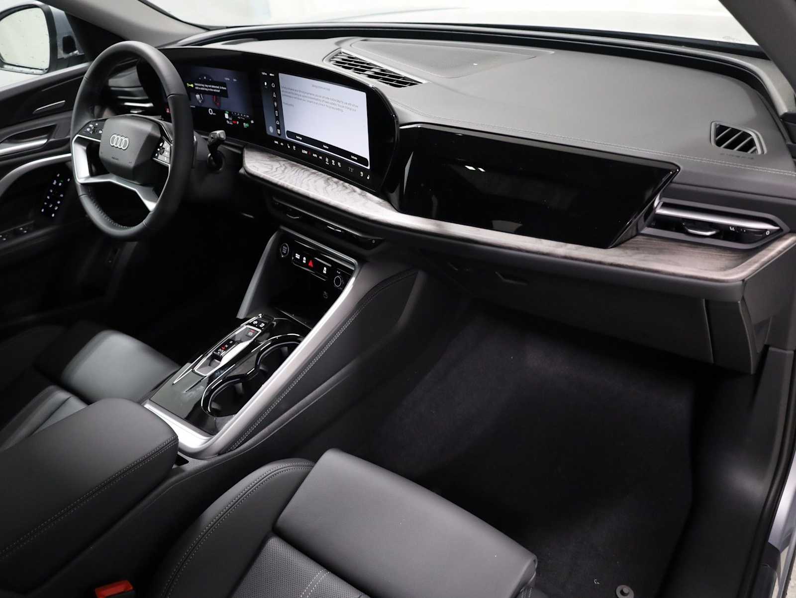 Thumbnail: 2026 Audi Q5 - 6