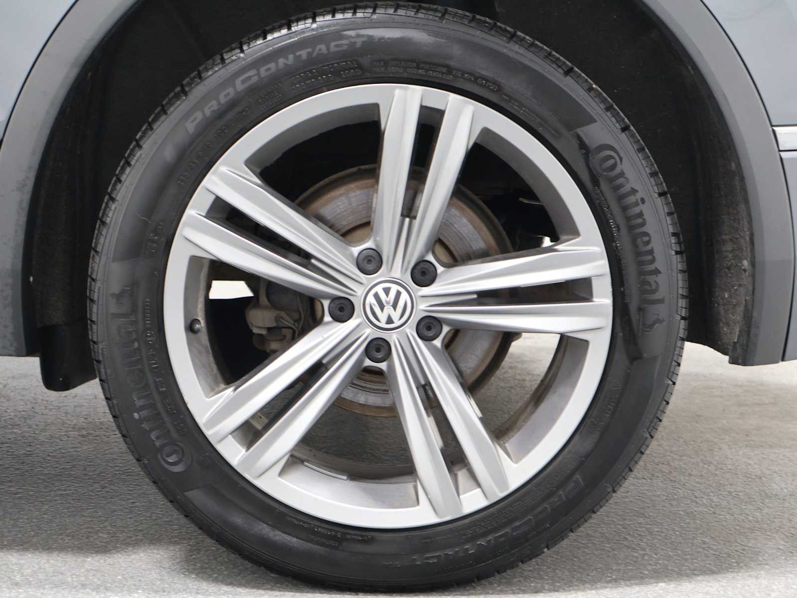 Thumbnail: 2019 Volkswagen Tiguan - 36