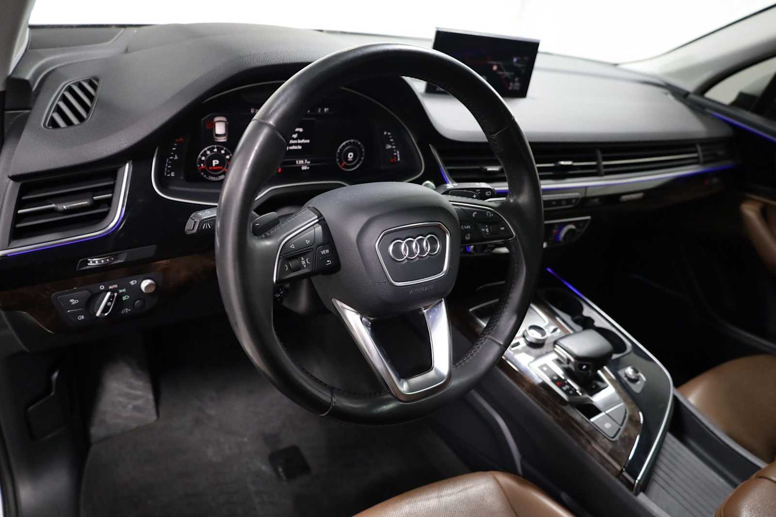 Thumbnail: 2017 Audi Q7 - 4
