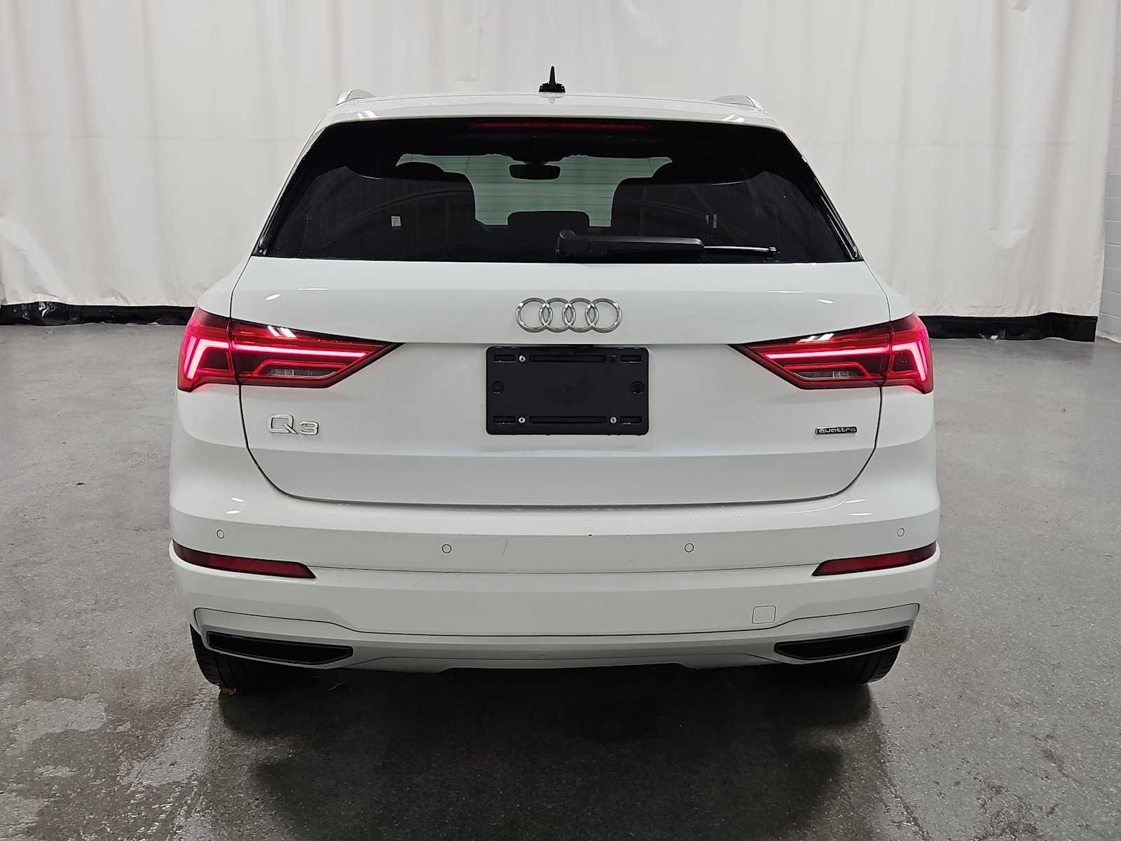 Thumbnail: 2022 Audi Q3 - 7