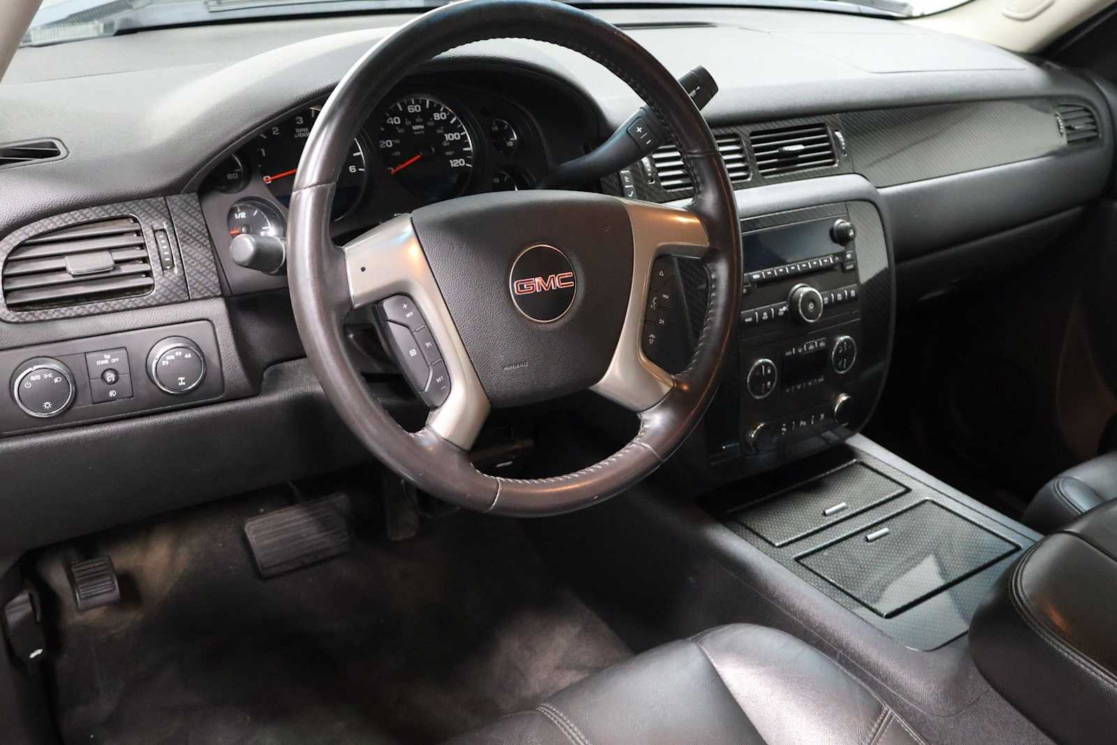 Thumbnail: 2010 GMC Sierra 1500 - 4