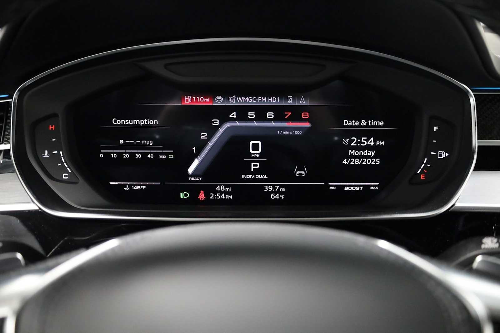 Thumbnail: 2025 Audi S8 - 23