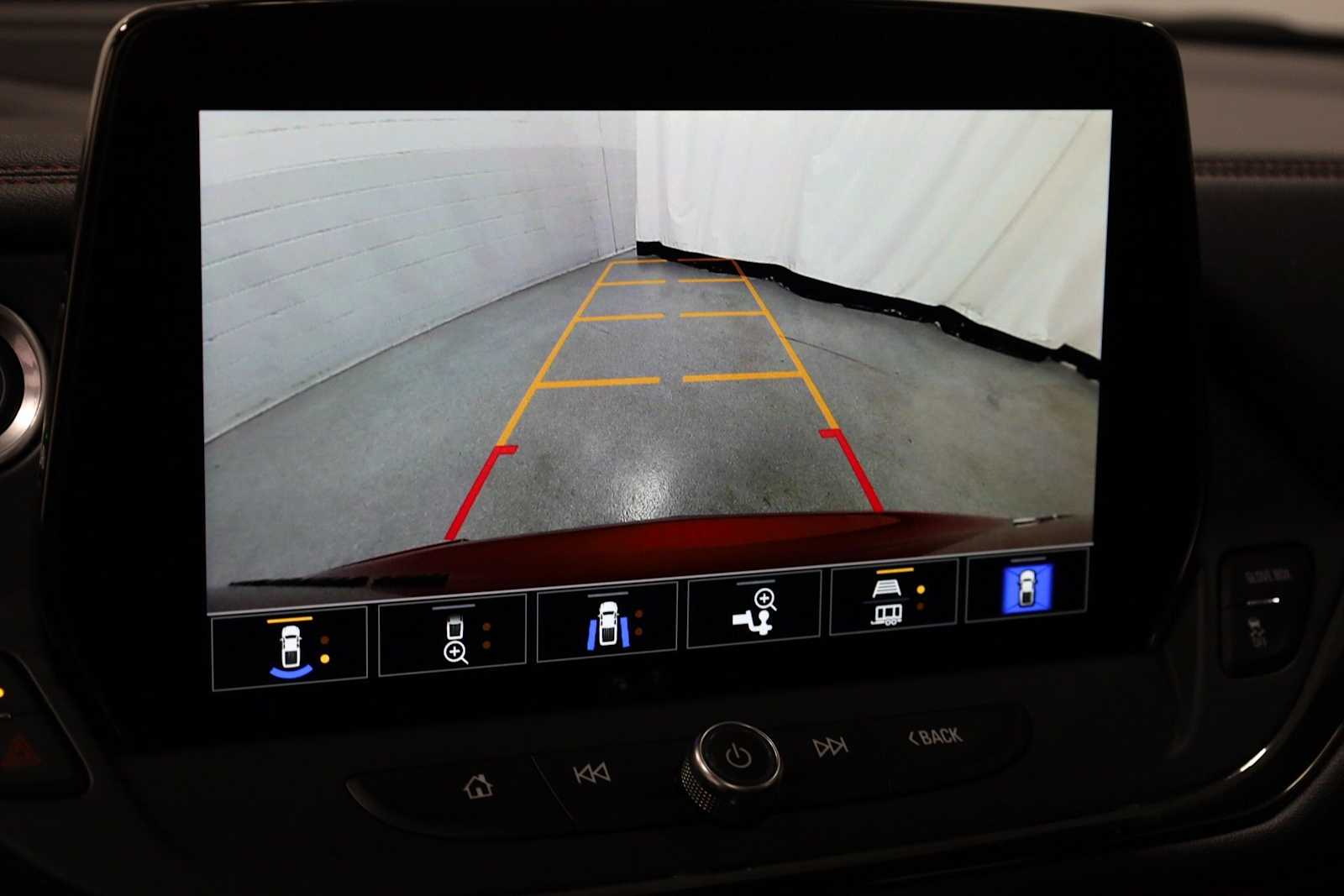 Thumbnail: 2023 Chevrolet Blazer - 31