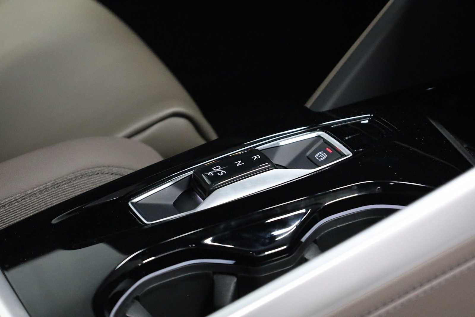 Thumbnail: 2025 Audi Q5 - 20