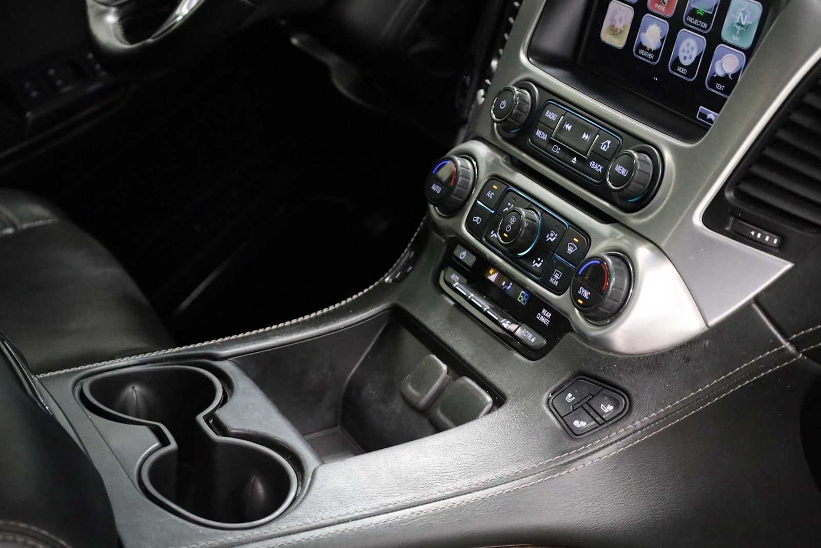 Thumbnail: 2017 GMC Yukon - 20