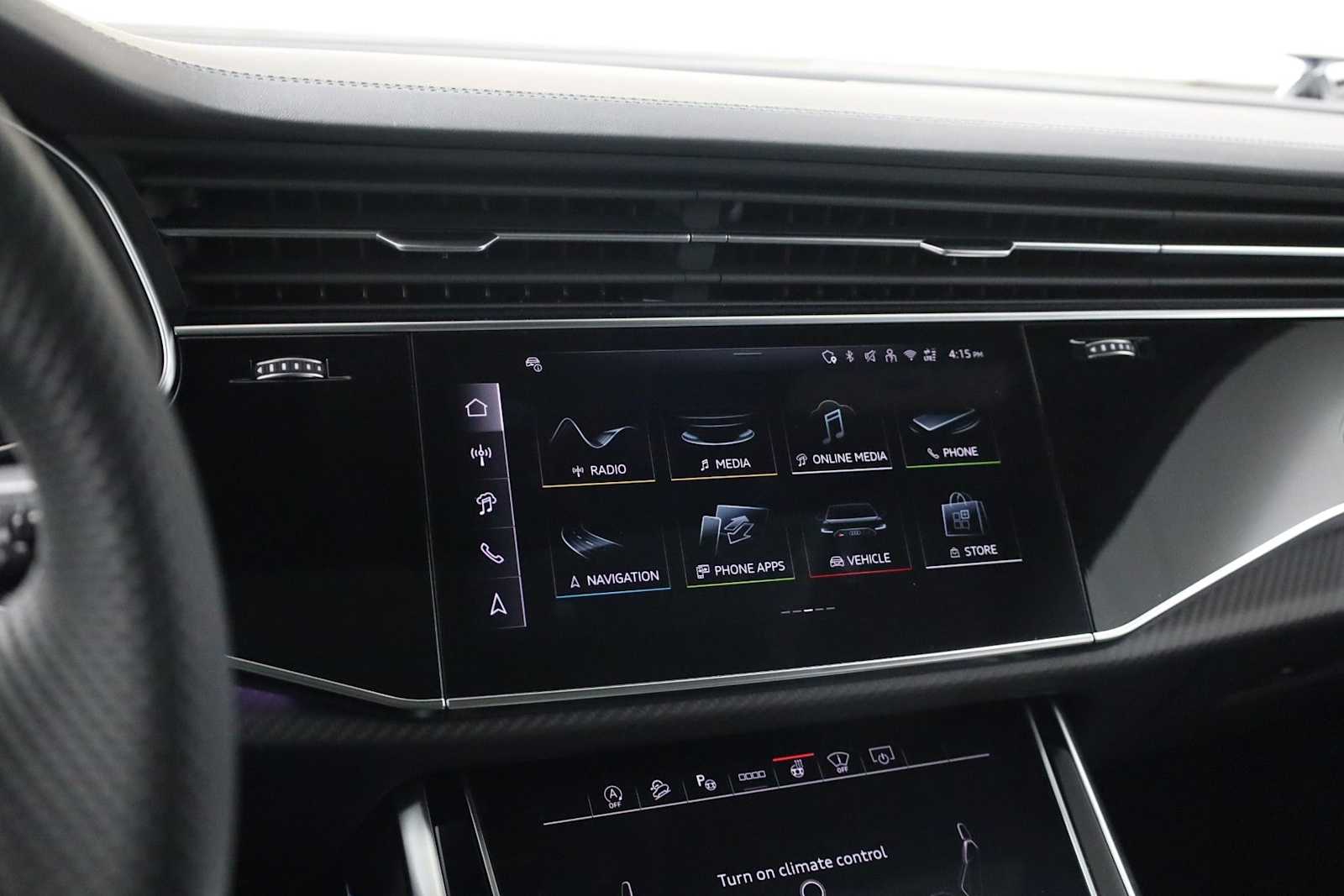 Thumbnail: 2026 Audi RS Q8 - 29