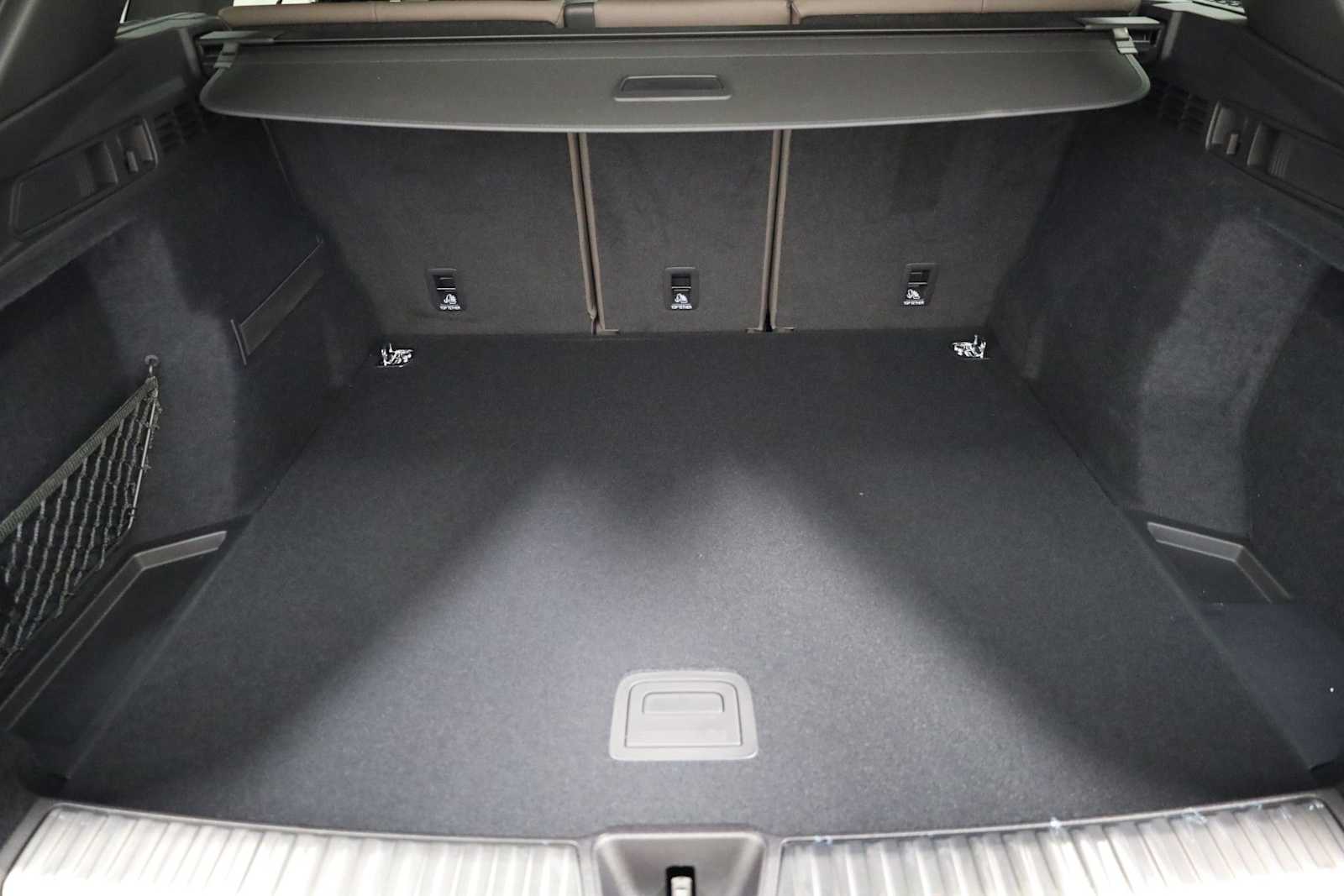 Thumbnail: 2025 Audi Q5 - 38