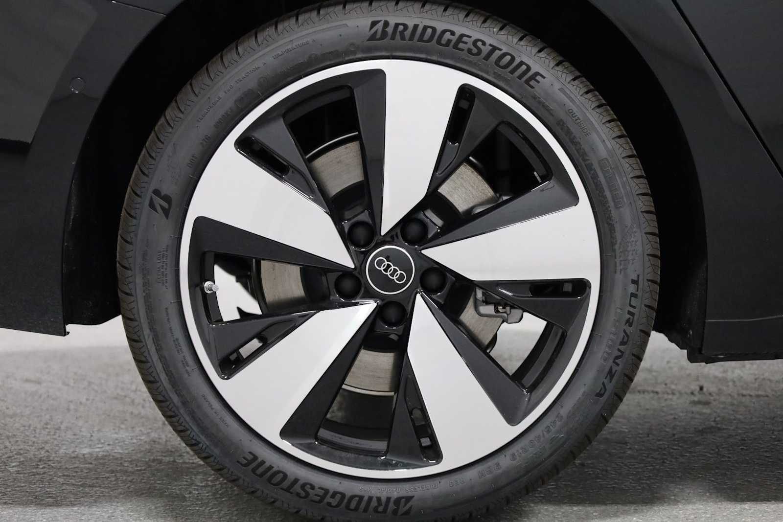 Thumbnail: 2025 Audi A5 - 36