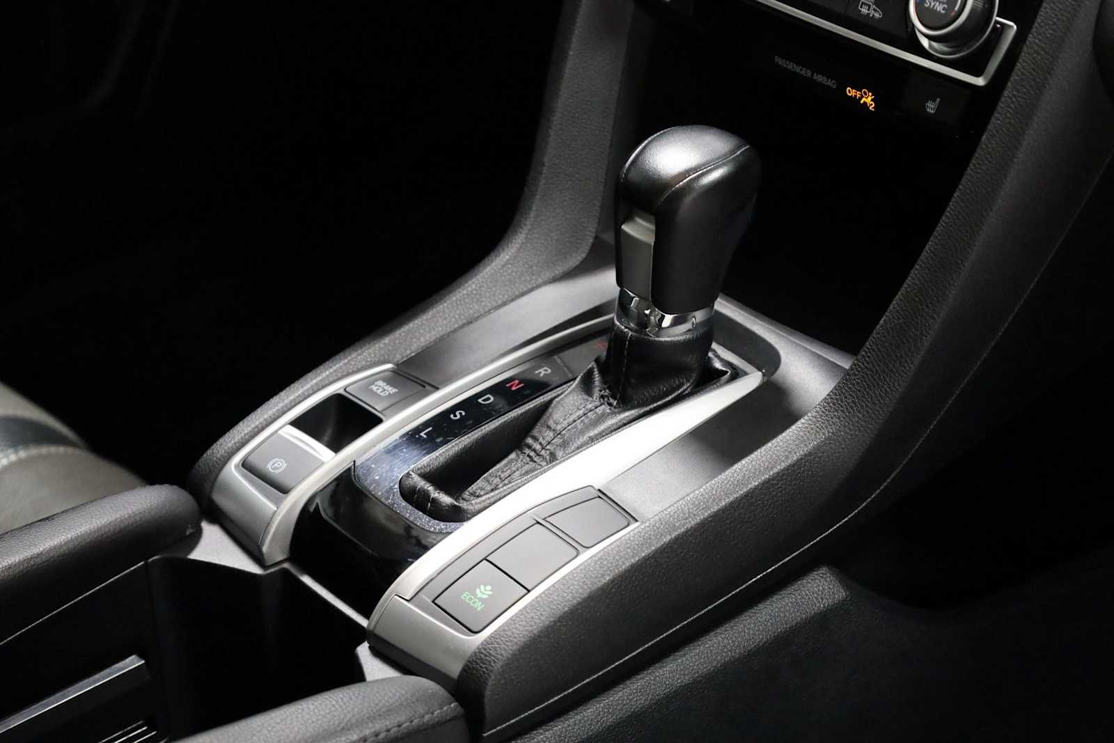 Thumbnail: 2016 Honda Civic - 19