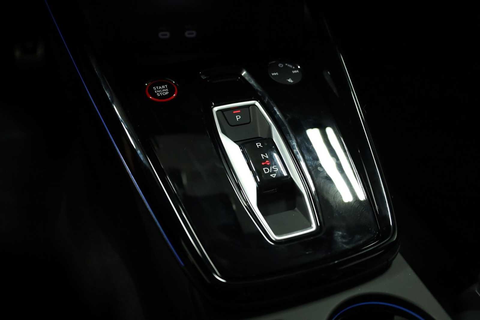 Thumbnail: 2026 Audi RS 3 - 27