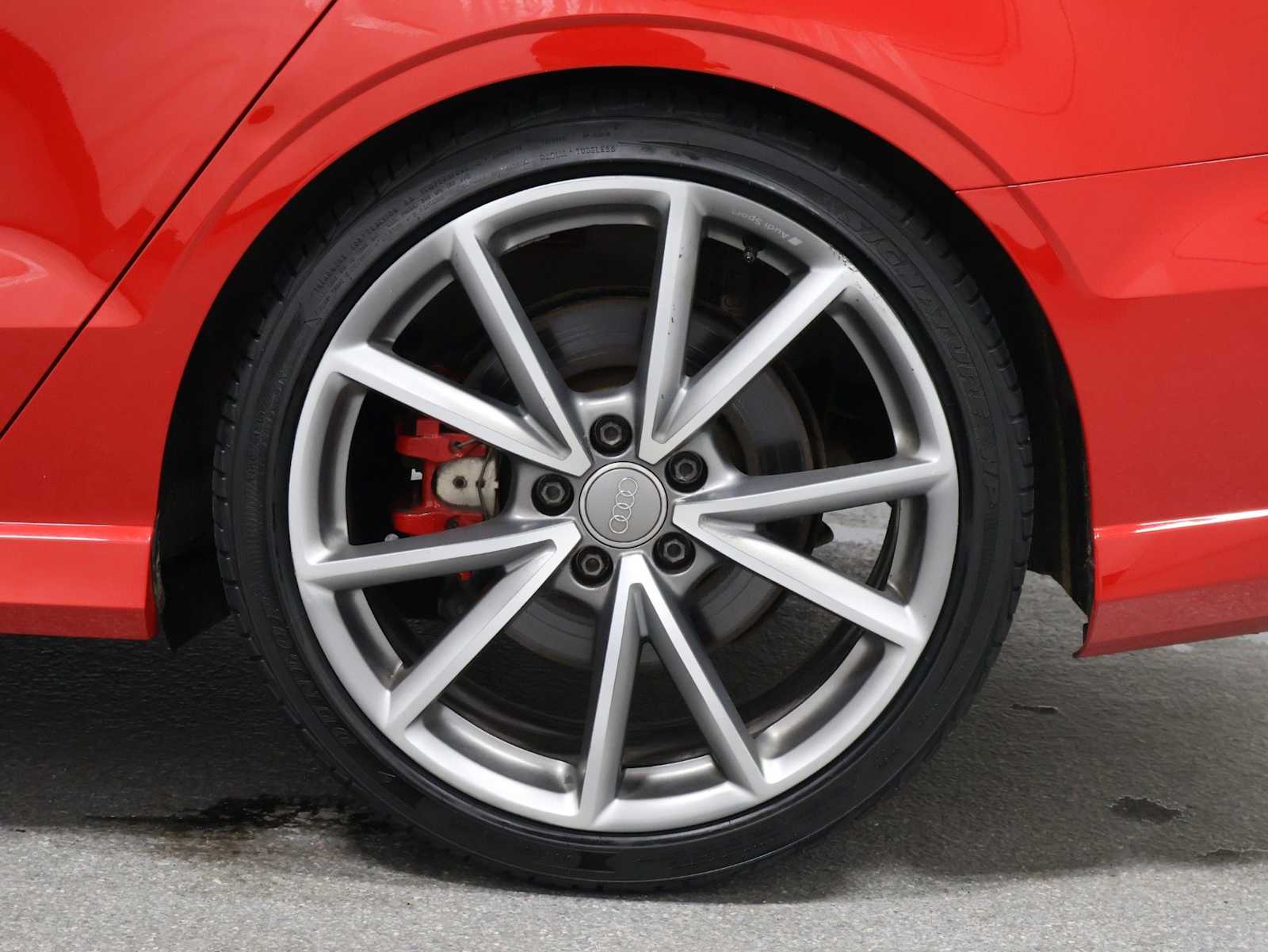 Thumbnail: 2018 Audi S3 - 38