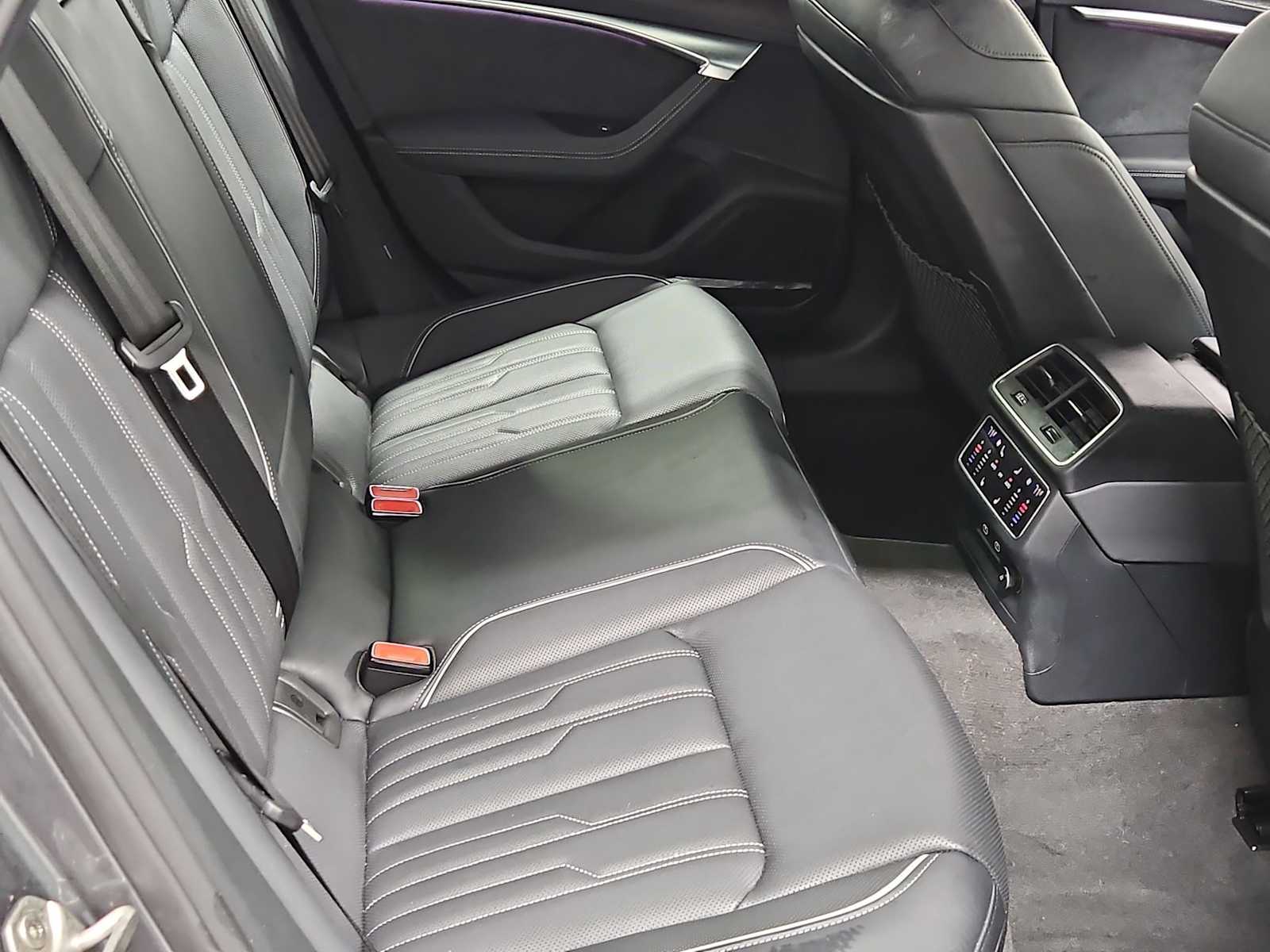 Thumbnail: 2022 Audi A6 - 34