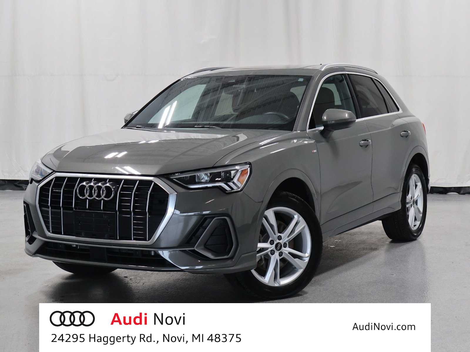 Thumbnail: 2023 Audi Q3 - 1