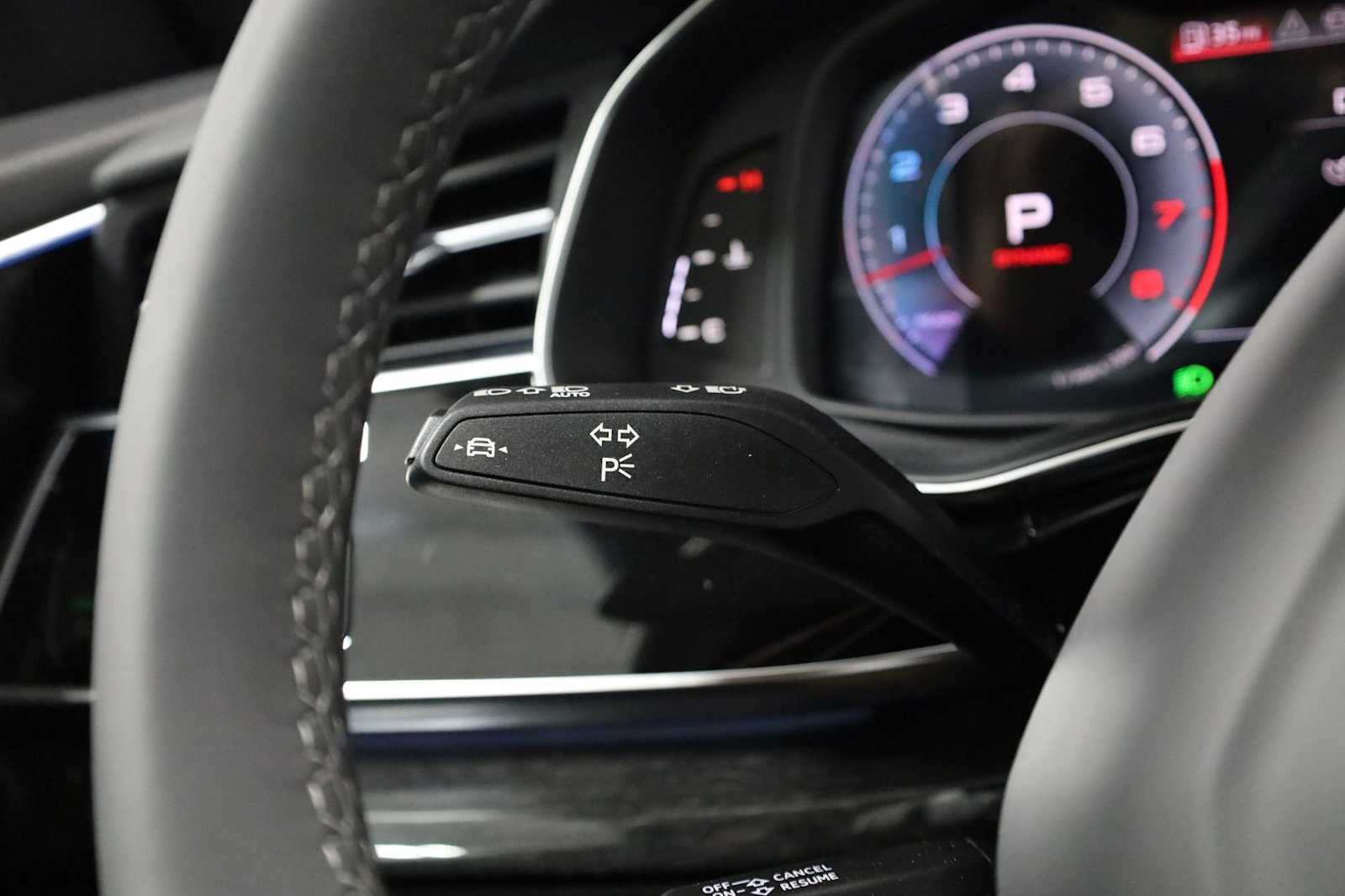 Thumbnail: 2026 Audi Q8 - 29