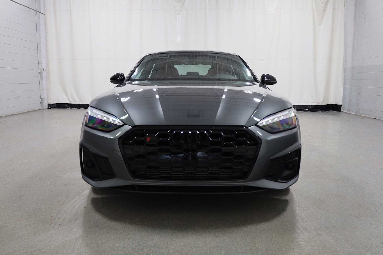 Thumbnail: 2023 Audi S5 - 14