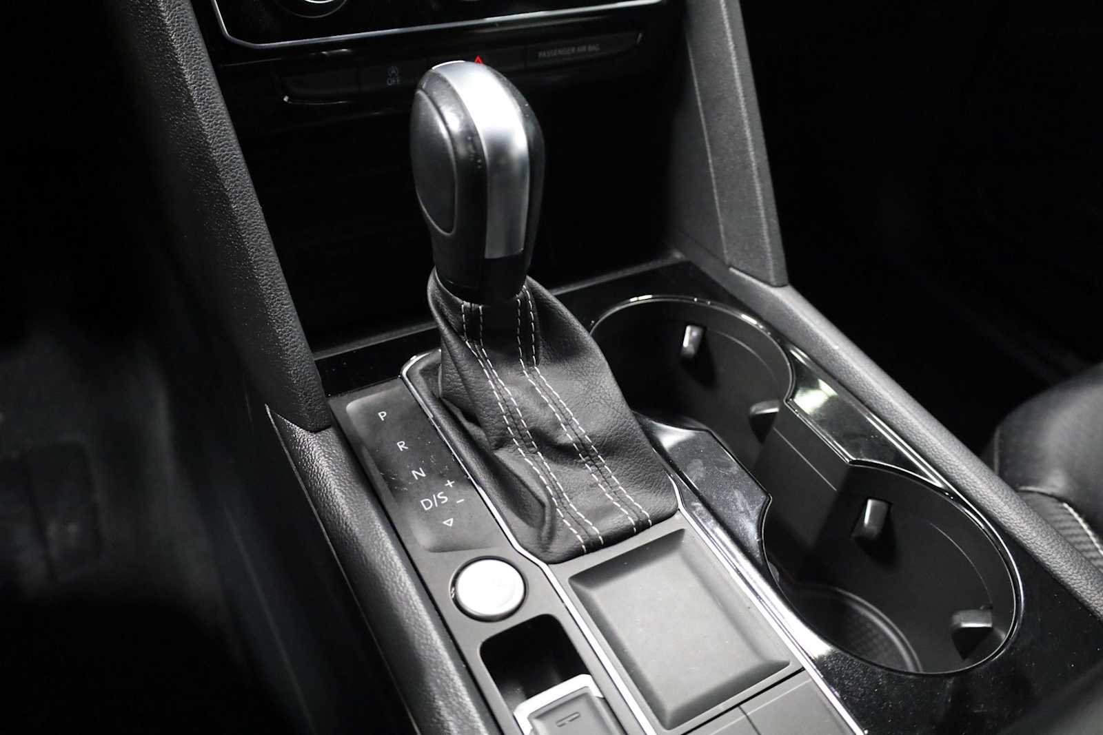 Thumbnail: 2023 Volkswagen Atlas - 26