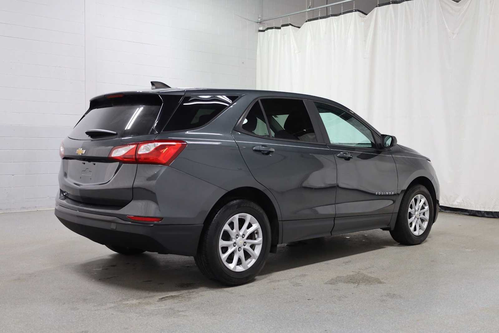 Thumbnail: 2020 Chevrolet Equinox - 9