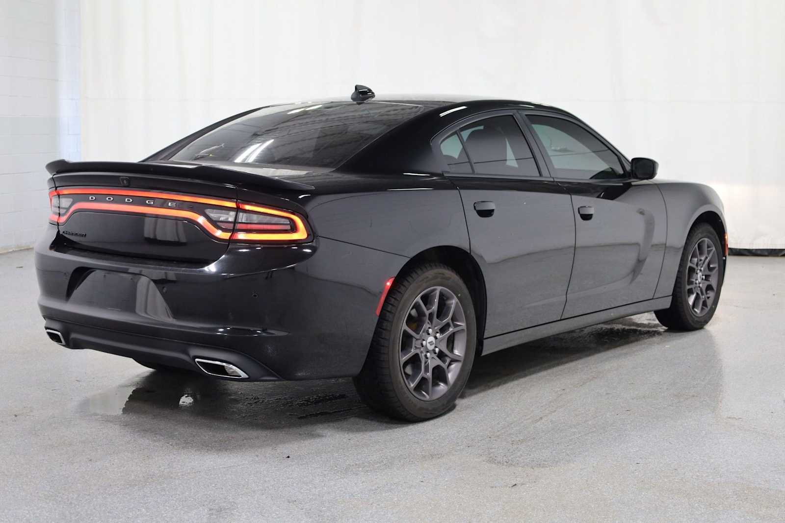 Thumbnail: 2018 Dodge Charger - 9