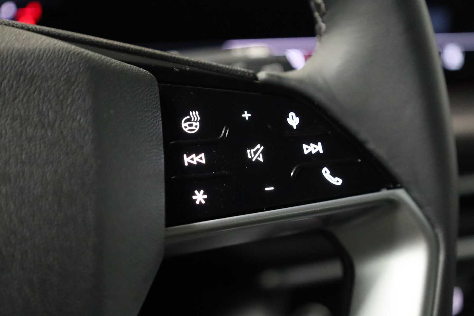 Thumbnail: 2025 Audi Q5 - 24