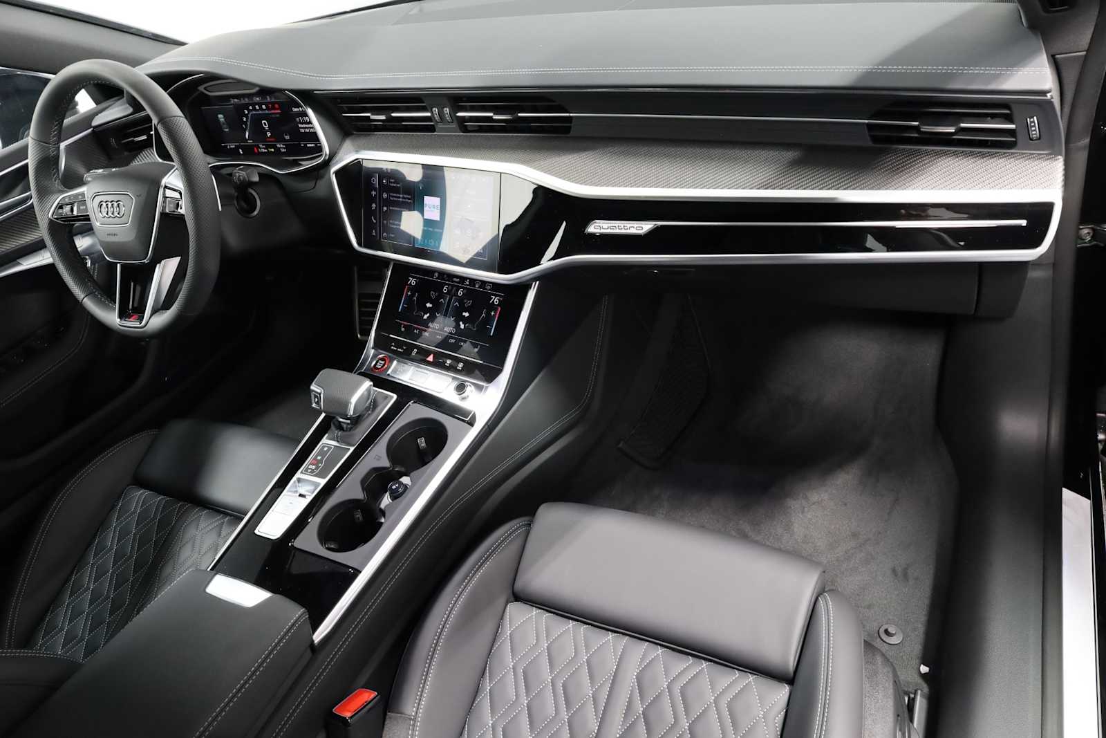 Thumbnail: 2025 Audi S7 - 3
