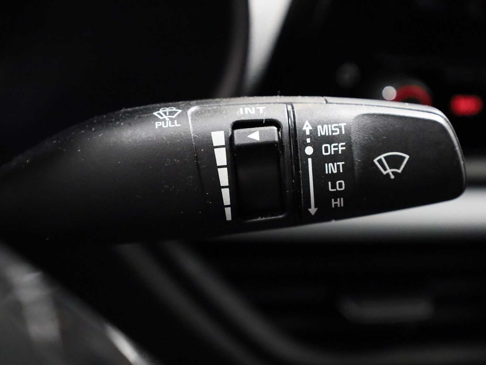 Thumbnail: 2024 Kia Forte - 28