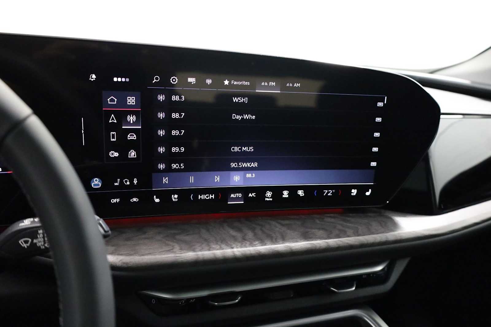 Thumbnail: 2025 Audi Q5 - 30