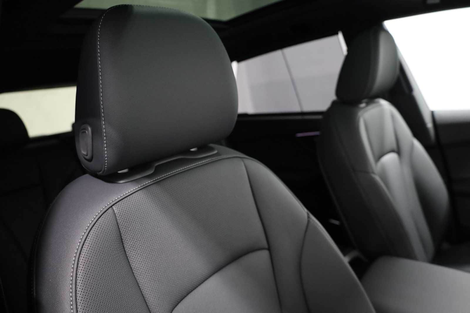 Thumbnail: 2026 Audi Q8 - 29