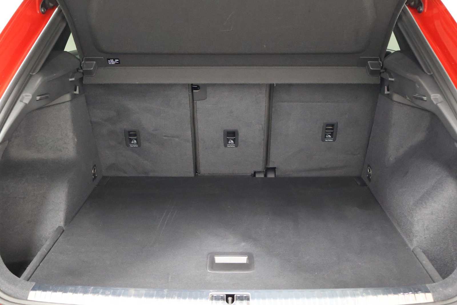 Thumbnail: 2023 Audi Q3 - 35