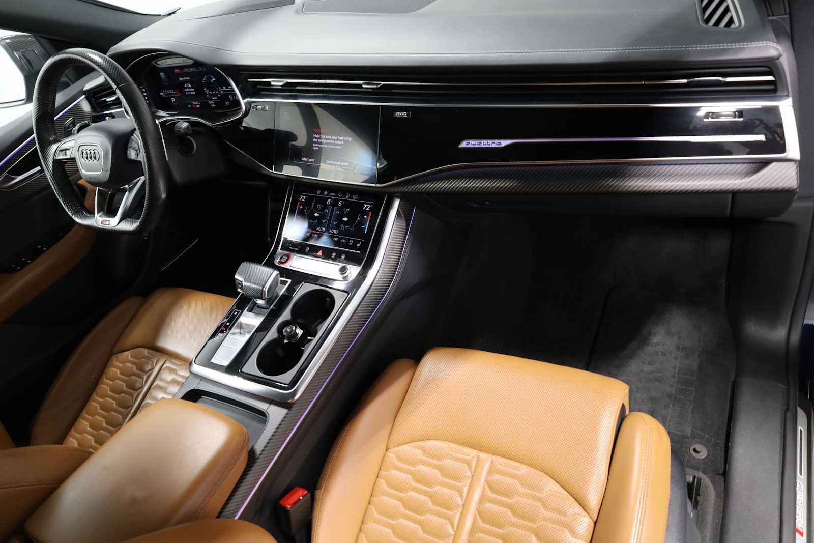 2021 Audi RS Q8 photo 3
