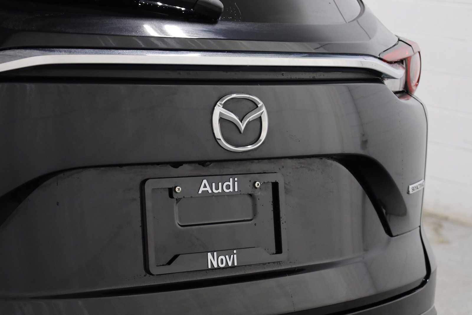 Thumbnail: 2021 Mazda CX-9 - 8