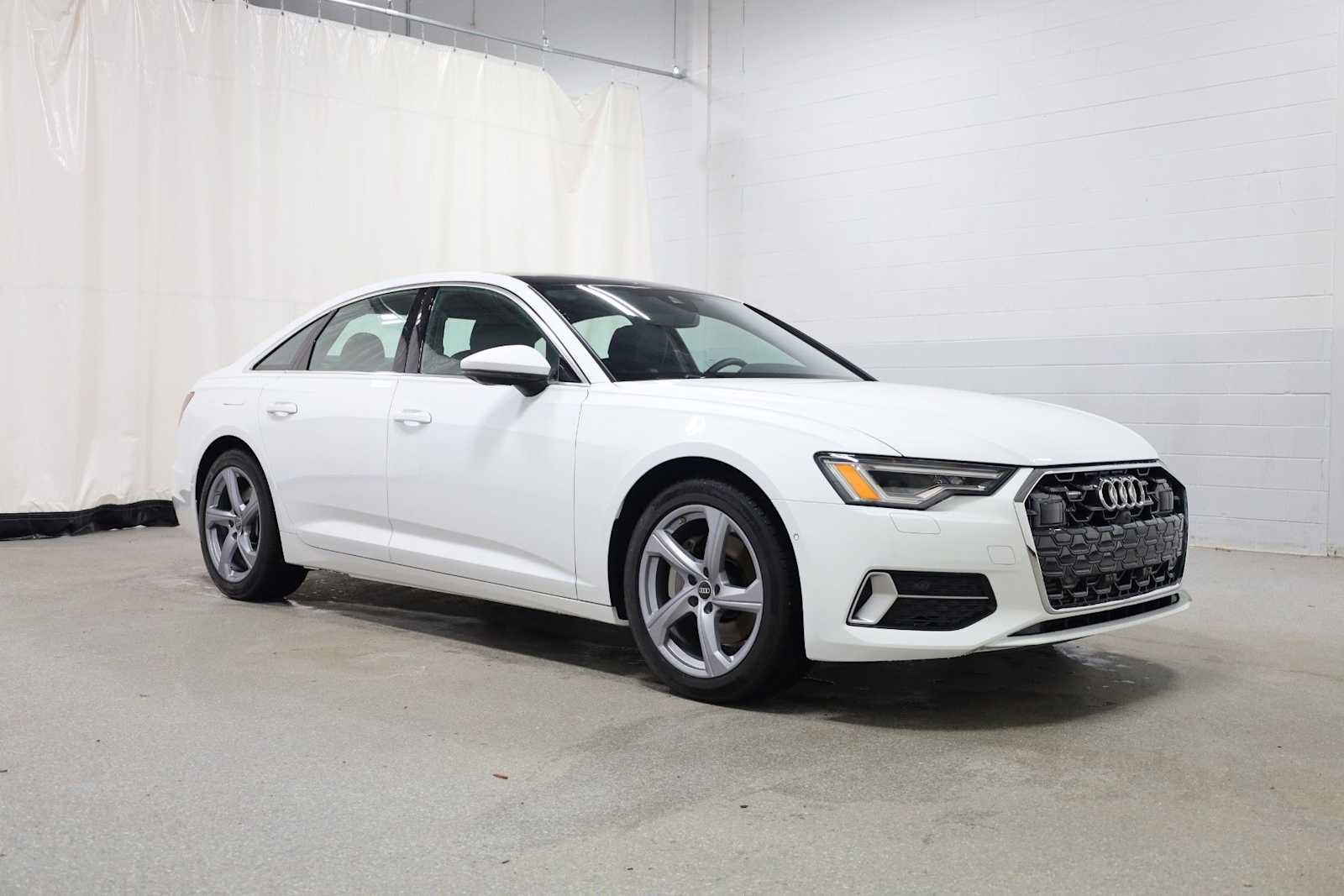 Thumbnail: 2025 Audi A6 - 13