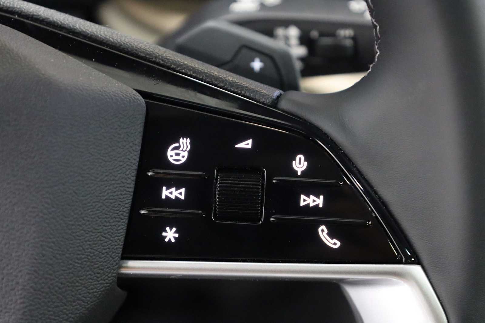 Thumbnail: 2026 Audi Q5 - 26
