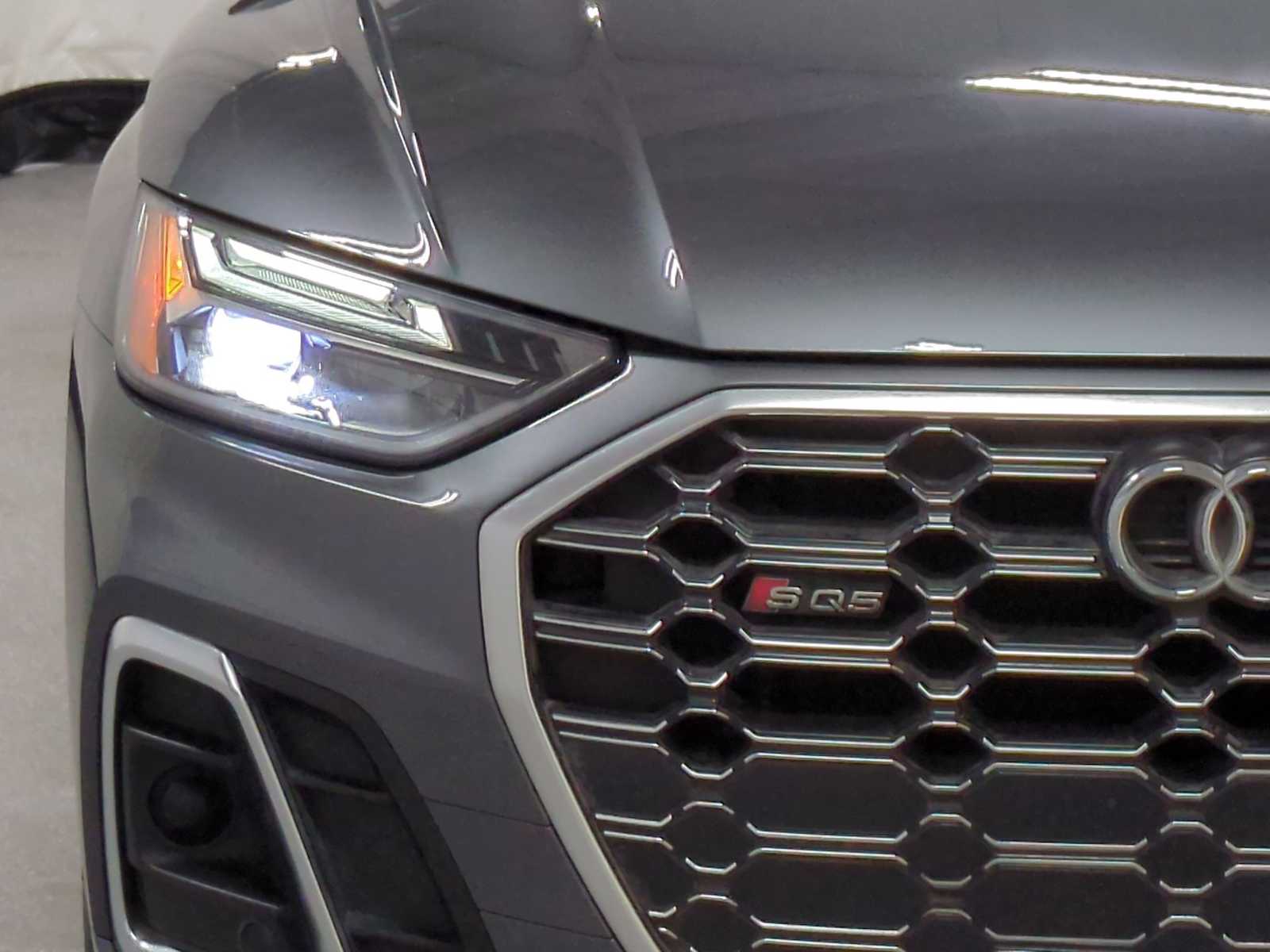 Thumbnail: 2023 Audi SQ5 - 15