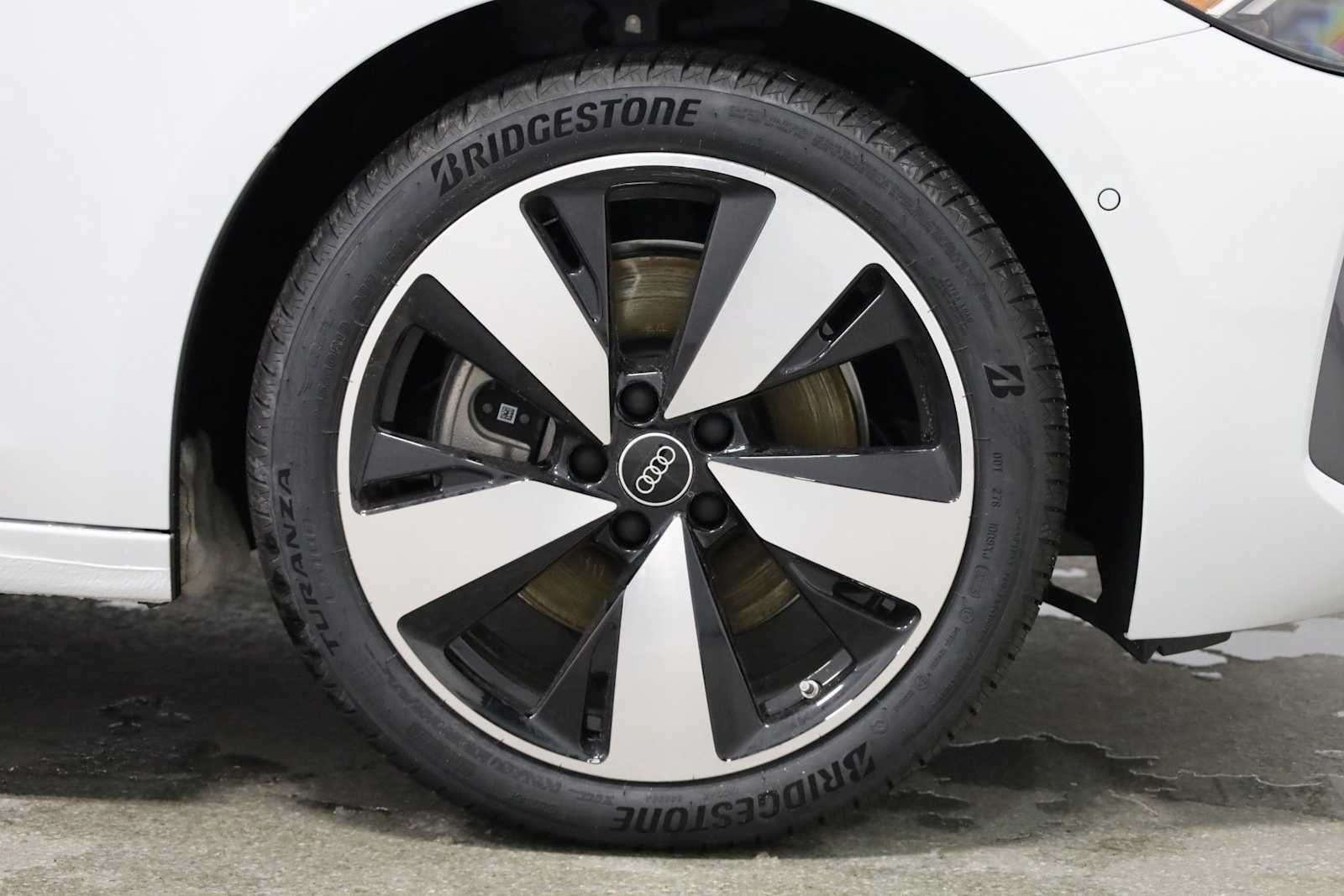 Thumbnail: 2025 Audi A5 - 12