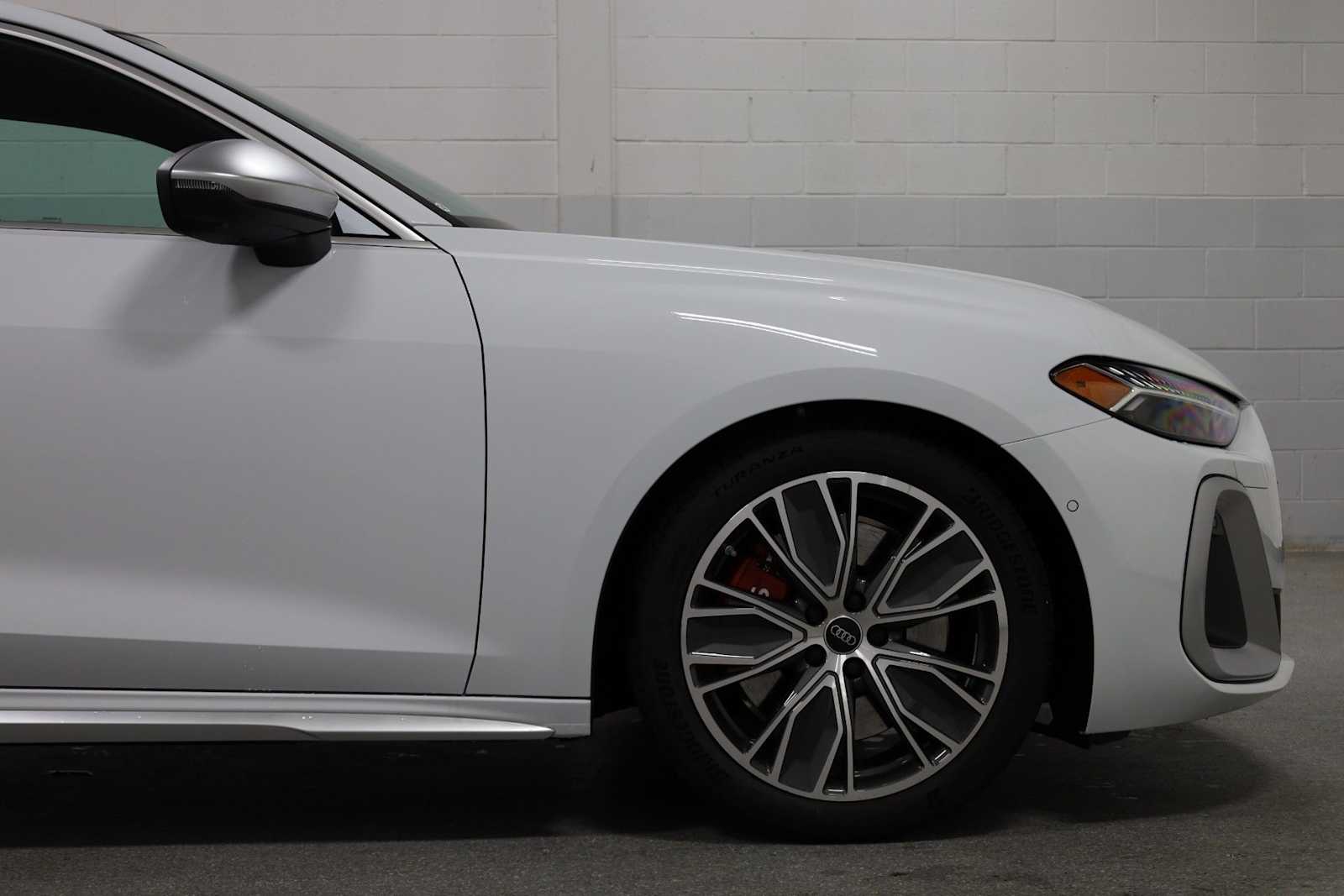 Thumbnail: 2025 Audi S5 - 11