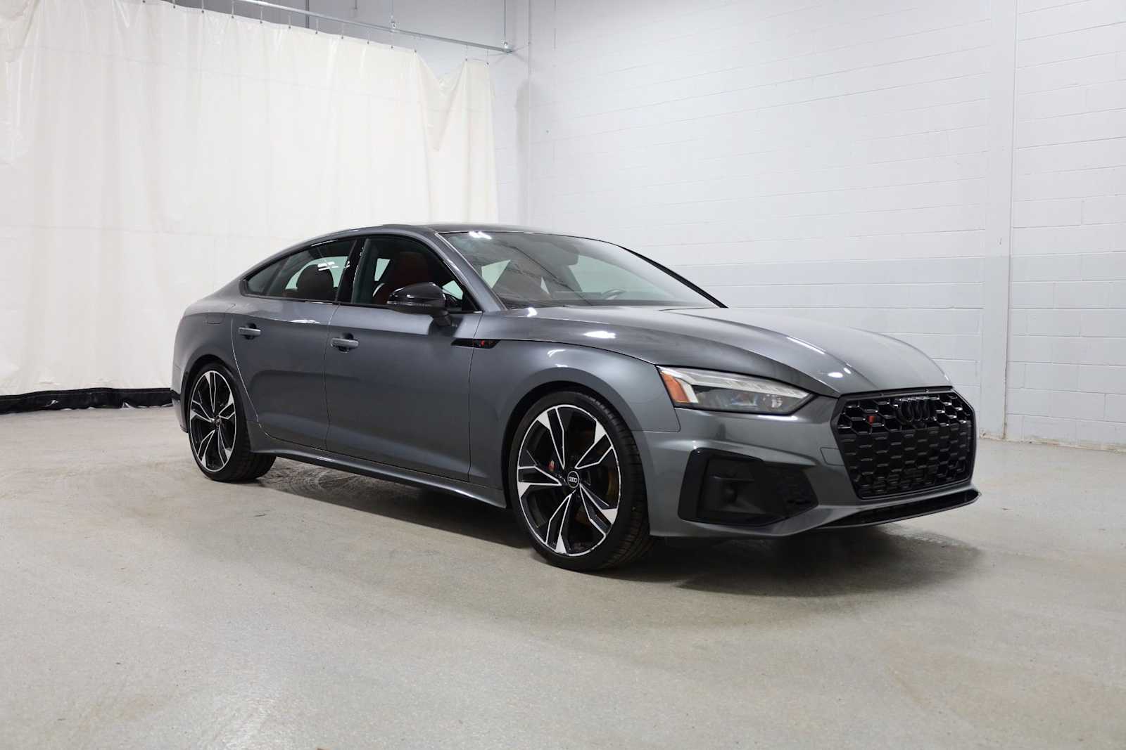 Thumbnail: 2023 Audi S5 - 13