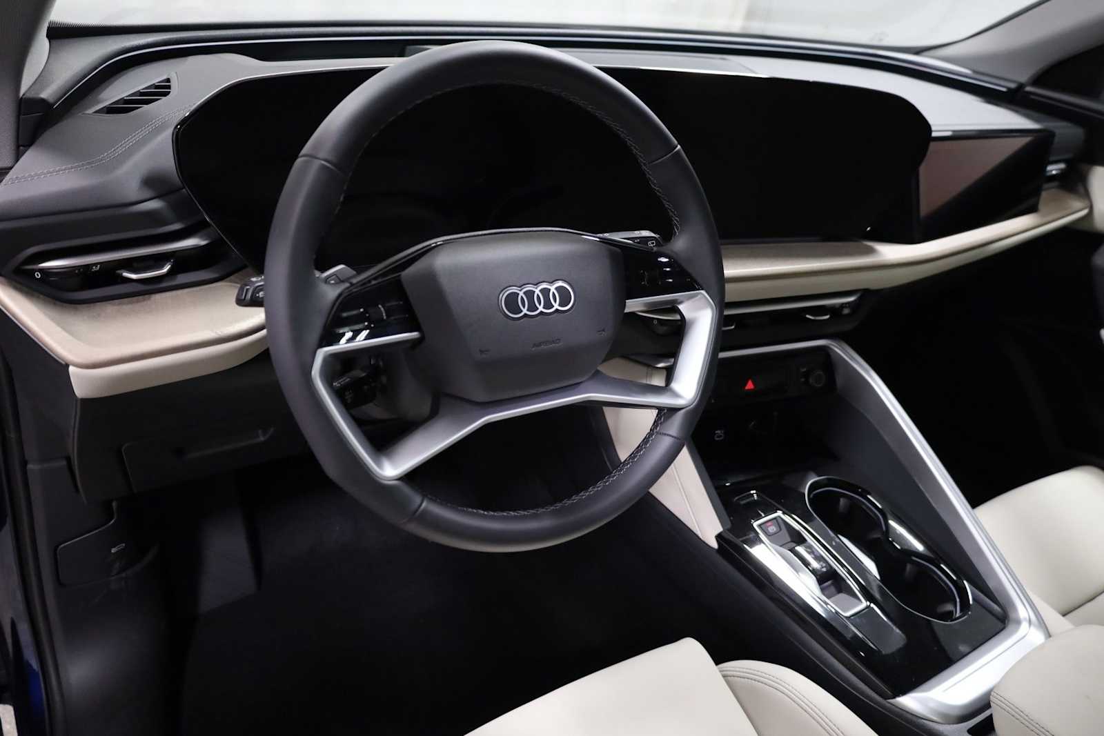 Thumbnail: 2026 Audi Q5 - 4